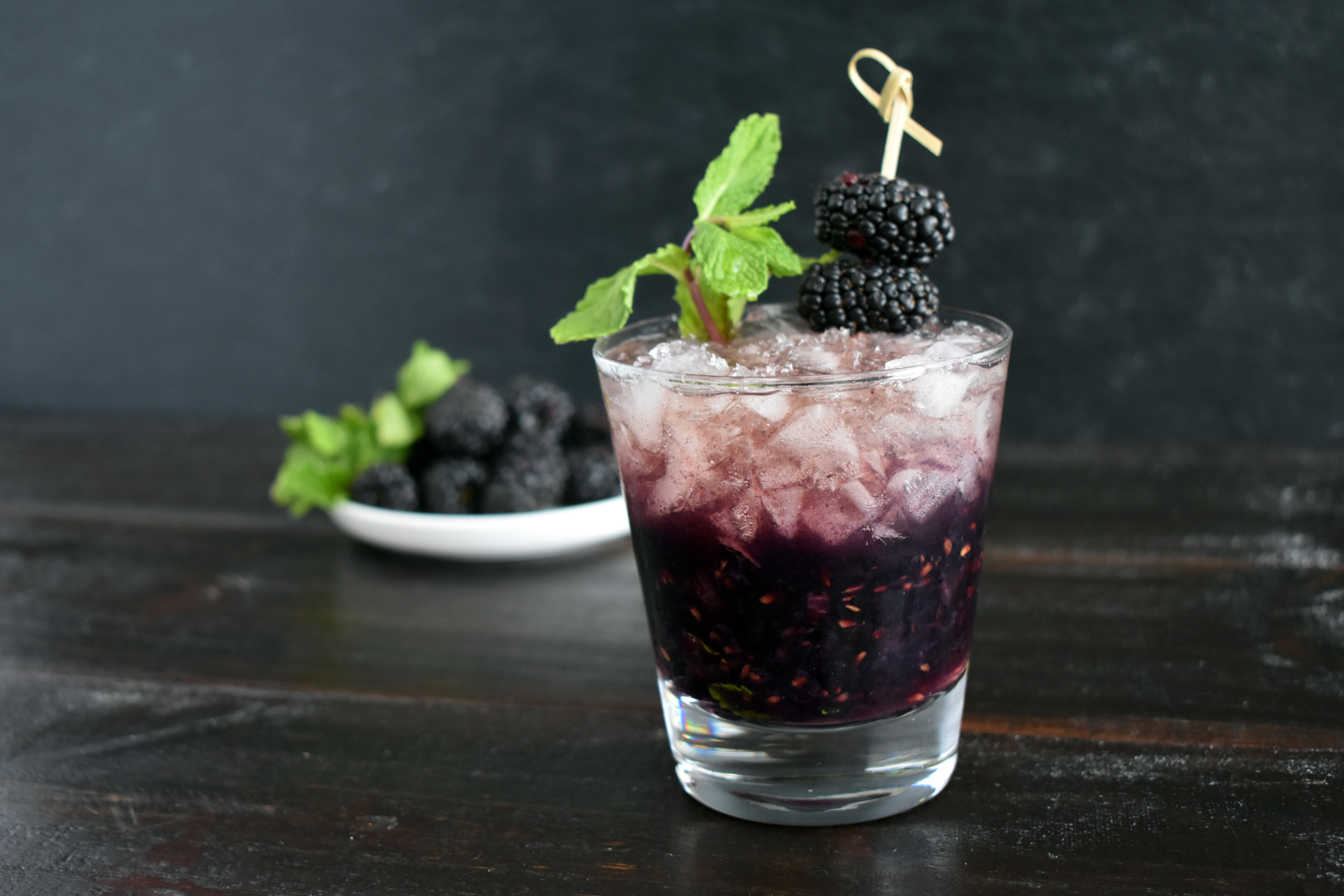 Brombeer Bourbon Eistee